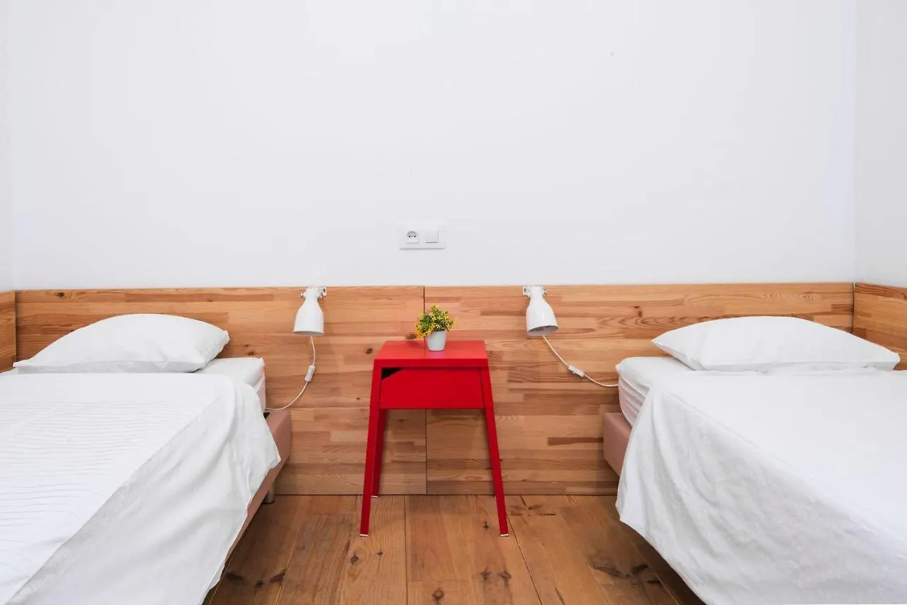 Akad Sweet Home Barcelona